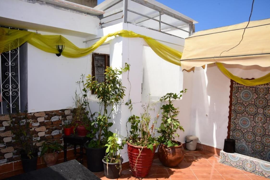 Studio Amine Avec Une Terasse Privee Rabat Esterno foto